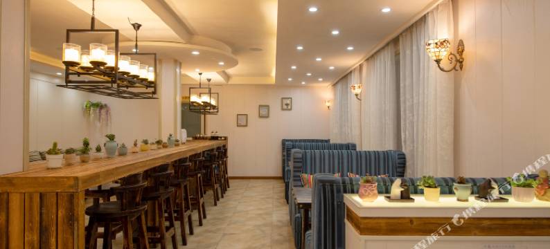 稻城虞悦酒店(亚丁景区店)图片