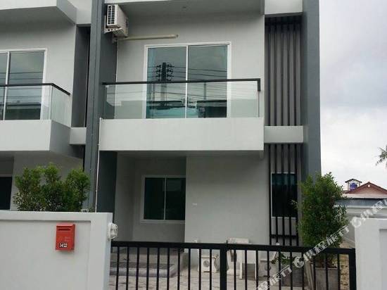 普吉島金隆機場之家