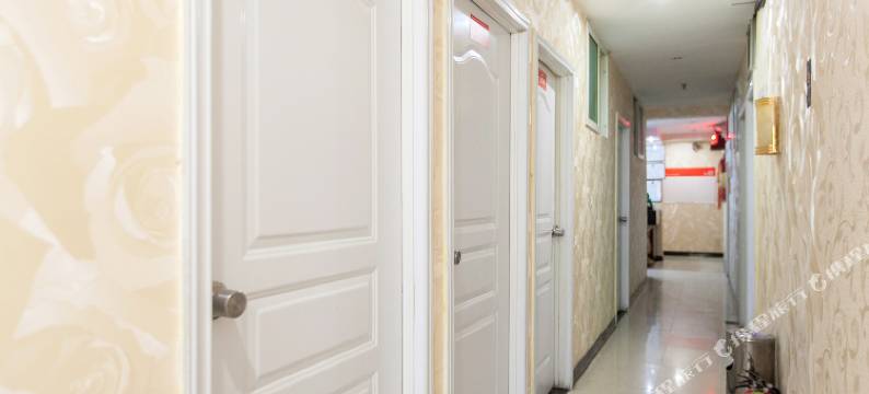 恒丰时尚宾馆(武汉江汉路步行街店)图片