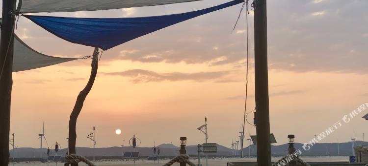 渔宿Sea·Love轻奢海景度假美宿(长江澳海滩蓝眼泪观景店)图片