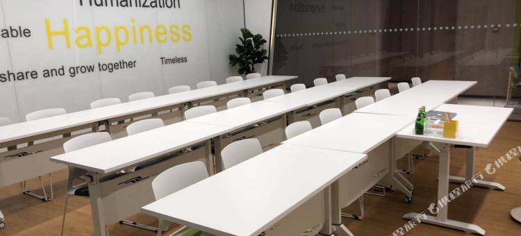 青岛富利鑫酒店图片