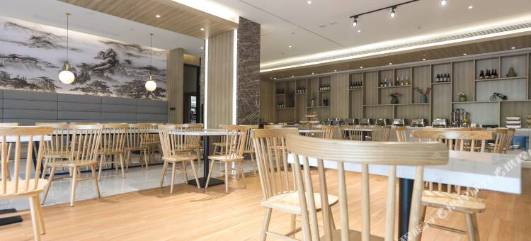 汉庭优佳酒店(杭州萧山国际机场店)图片