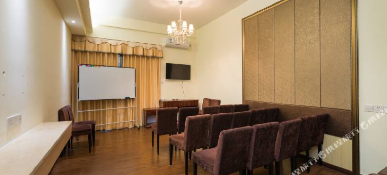 枫尚连锁·精选(广州白云机场清塘地铁站店)图片