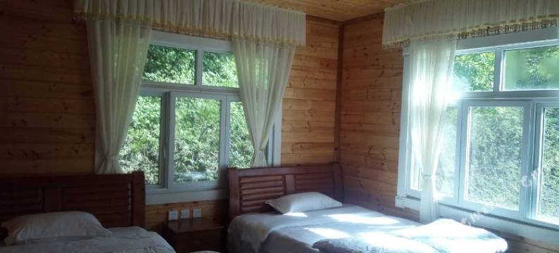 重庆山王坪云岭山庄图片