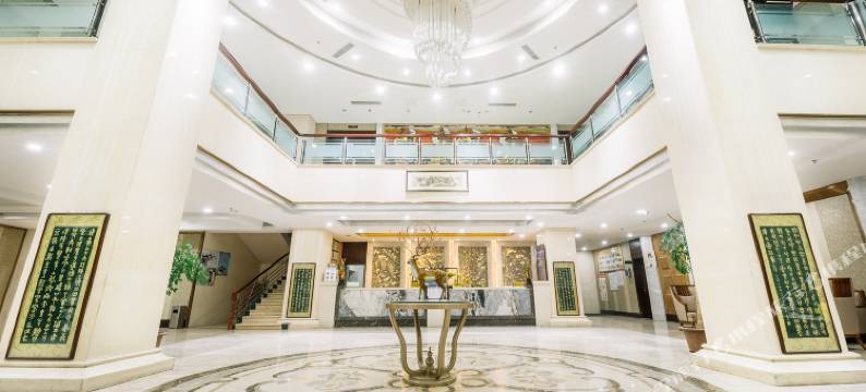 拉萨远丰河北饭店(布达拉宫店)图片