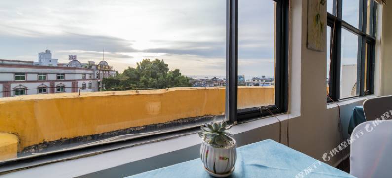 北海大榕树时尚商务酒店图片