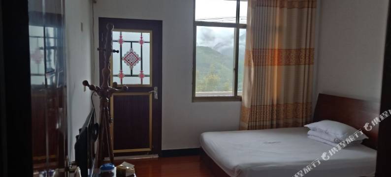 浙西大峡谷兰坪山庄图片