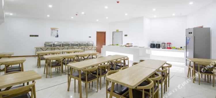 格林豪泰智选酒店(青岛正阳中路万达店)图片