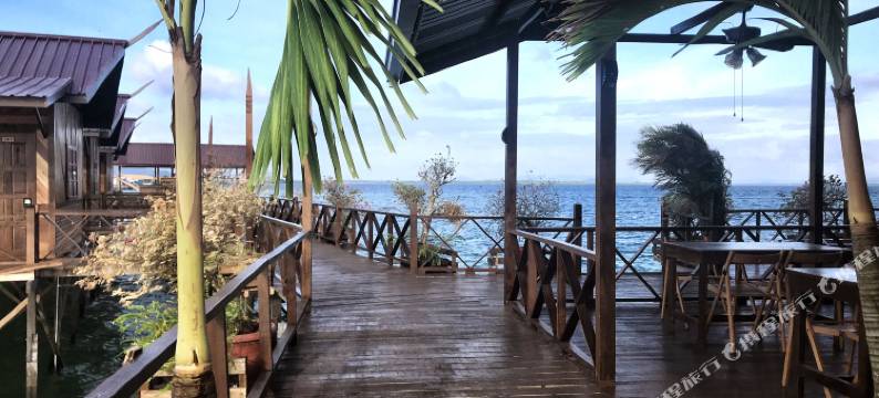 仙本那珊瑚海水屋(Sea Coral Water village)图片