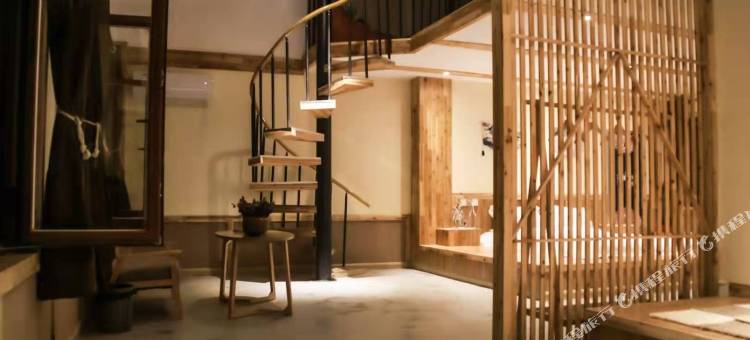 嘉峪关漠落客栈图片