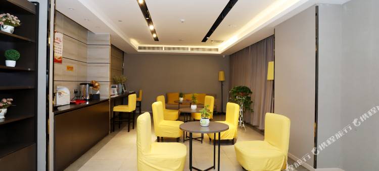 如家睿柏·云酒店(延安百米大道永盛路店)图片