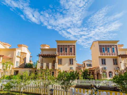 趣墅度假别墅(恩平山泉湾店)