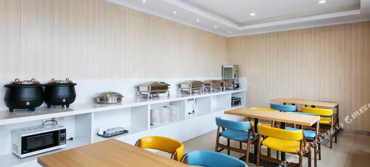 汉庭优佳酒店(杭州临平银泰城地铁站店)图片