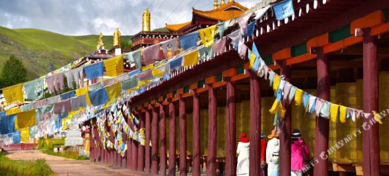 道孚惠远寺酒店图片