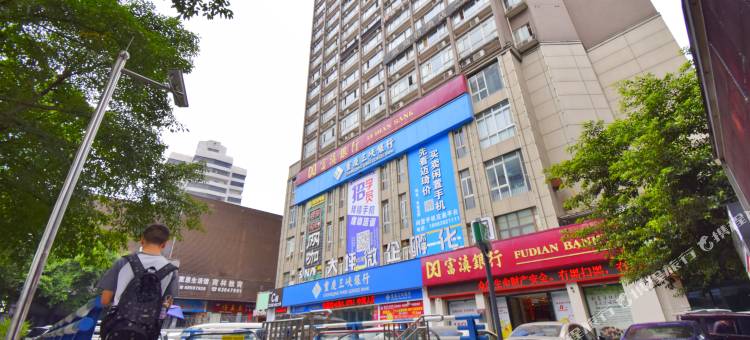 重庆佳苑精品公寓(大坪医院轻轨站店)图片