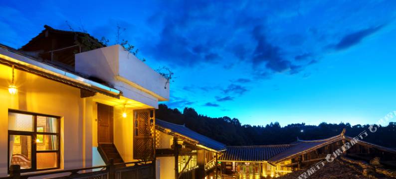 腾冲繁花轻奢庭院图片