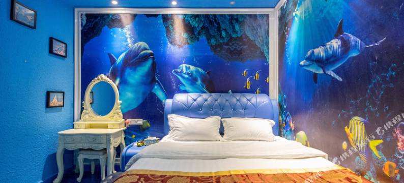 春天里电竞主题房(珠海华发商都店)图片