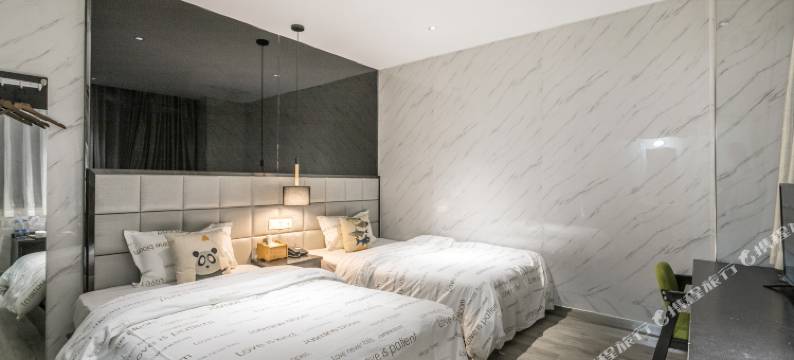 张家港遇见微酒店(沙洲步行街店)图片