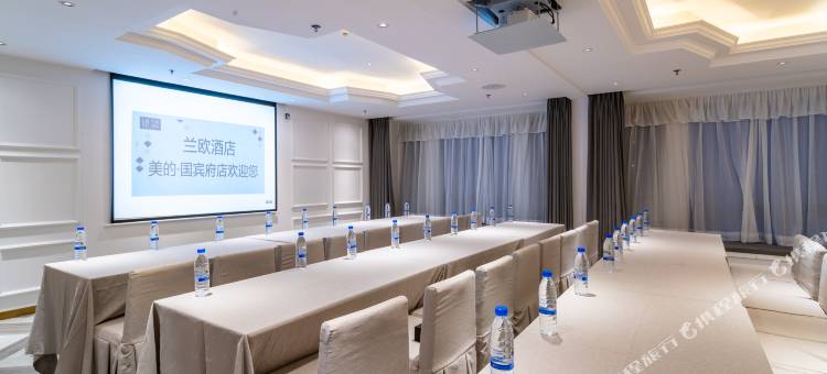 兰欧酒店(贵阳花溪区美的国宾府大学城店)图片