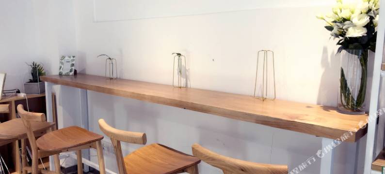南京紫荆酒店公寓(南京南站卡子门地铁站店)图片