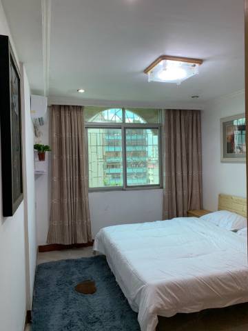 曾奕华公寓(五一路分店)