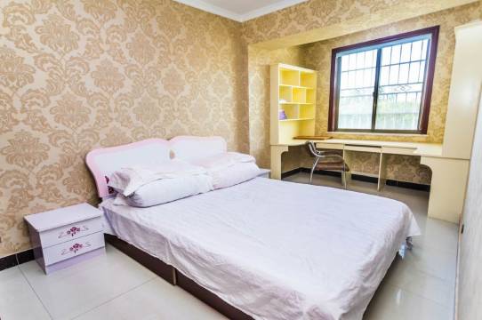 初心家庭公寓(敦煌迎宾大道店)