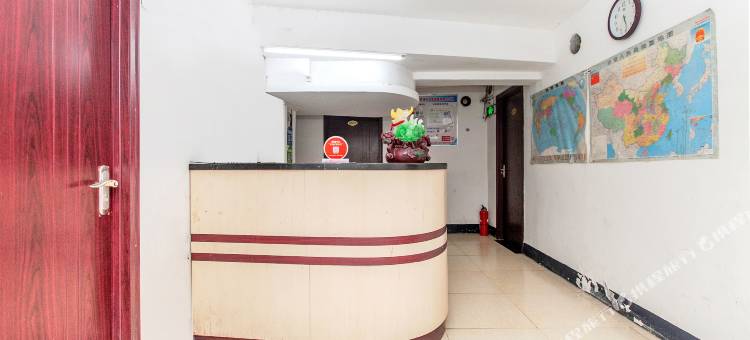 OYO平顶山爱舍空间客栈图片