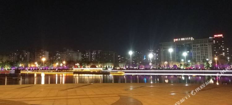 格林豪泰酒店(胶州三里河公园利群购物广场店)图片