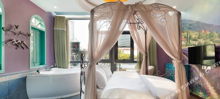 花筑·张家界香颂美墅客栈(天门山店)图片