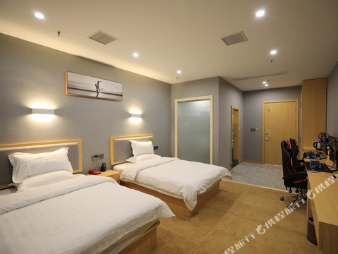 LC电竞主题酒店(黎川古城第一中学店)