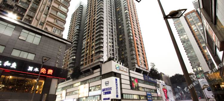 重庆瑞卡公寓(观音桥步行街店)图片