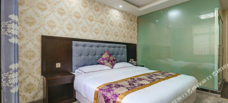 TOWO上品酒店(海螺沟店)图片