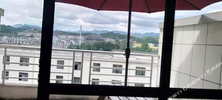 骏怡精选酒店(英山人民医院店)图片