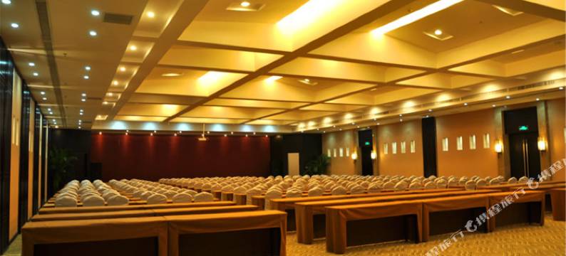 红峡谷汤泉酒店图片