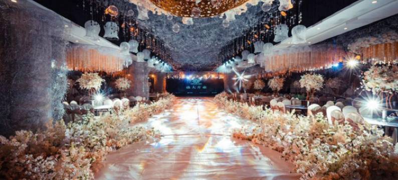 呼伦贝尔吉祥凯悦主题酒店图片