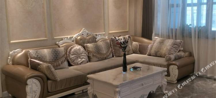 集贤学府酒店(福利屯站店)图片