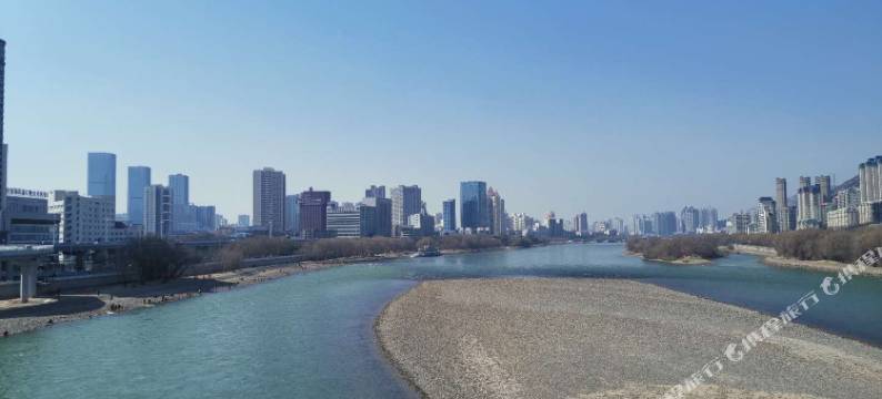 璞悦河景酒店(兰州中心七里河地铁站店)图片