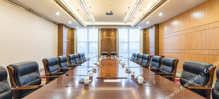 世纪精华大酒店(榆林高新万达广场店)图片