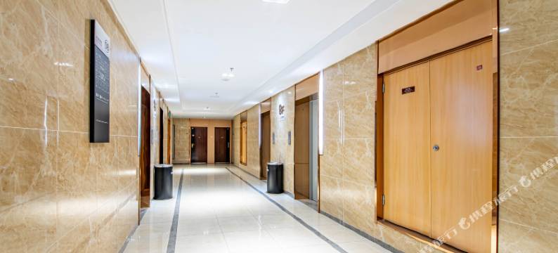 九易精品酒店(扬州京华城火车站店)图片