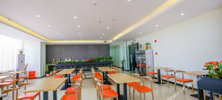 尚客优连锁酒店(贵港港南区政府江南中学店)图片