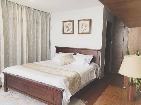 艾茜小屋(假山路分店)