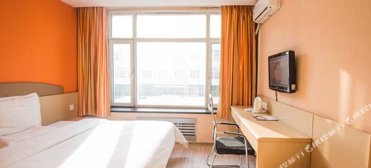 7天连锁酒店(双鸭山集贤县保卫路店)图片