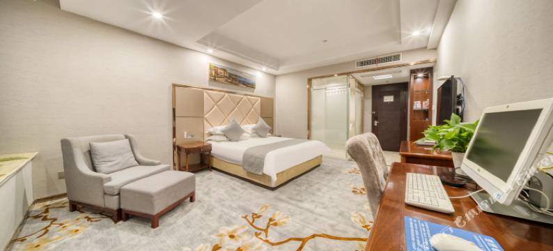 春讯皇冠大酒店(杭州仁和大道店)图片