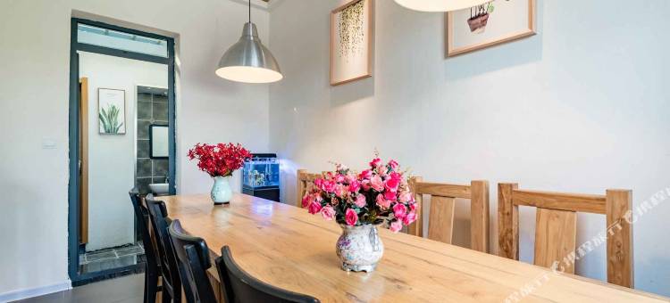 素羽客栈(泰山环山路店)图片