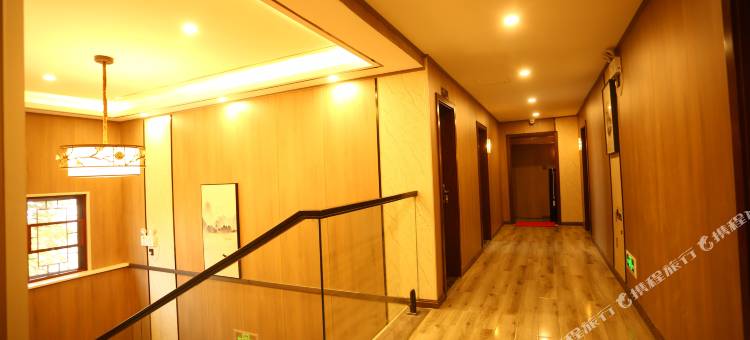 峨眉山云海金龙酒店图片