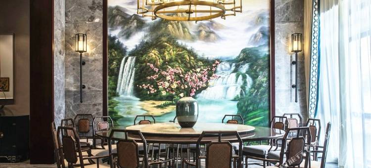 合福国际大酒店(南漳高铁站店)图片