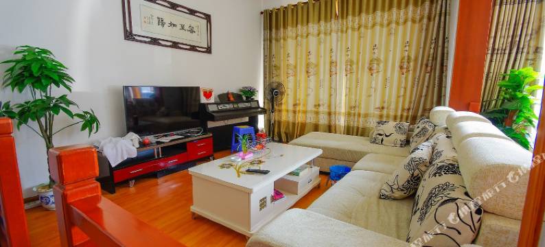 婺源江岭东篱居图片