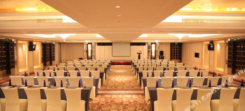 上海中航虹桥机场泊悦酒店图片