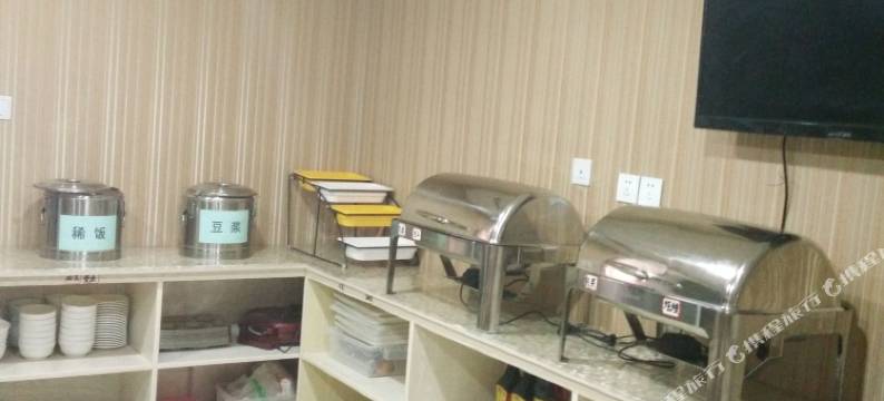 鸿瑞商务酒店(西安城市运动公园北客站店)图片