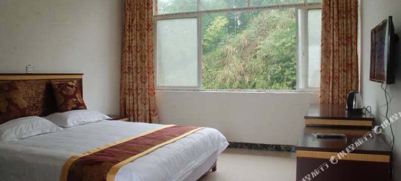 雅安十字坡酒店图片